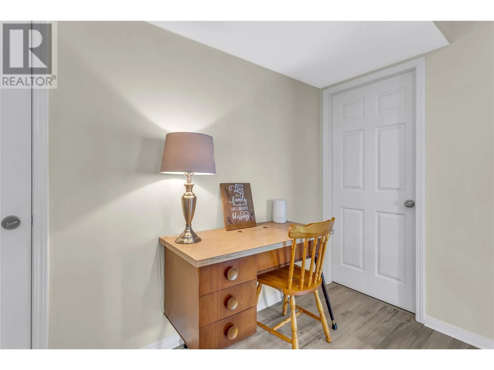 880 Ackerman Court