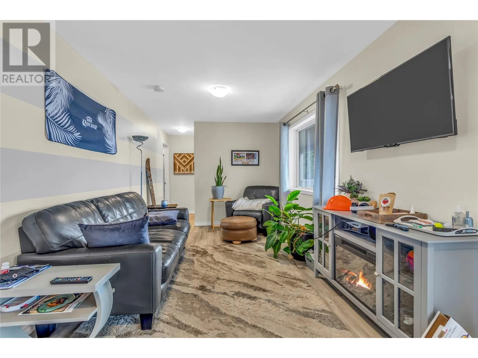 880 Ackerman Court