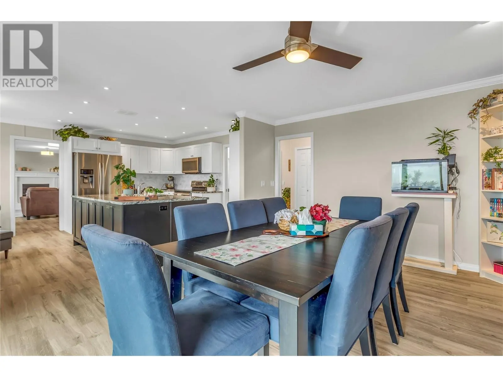 880 Ackerman Court