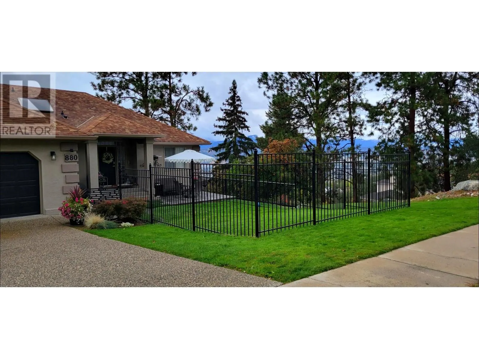 880 Ackerman Court