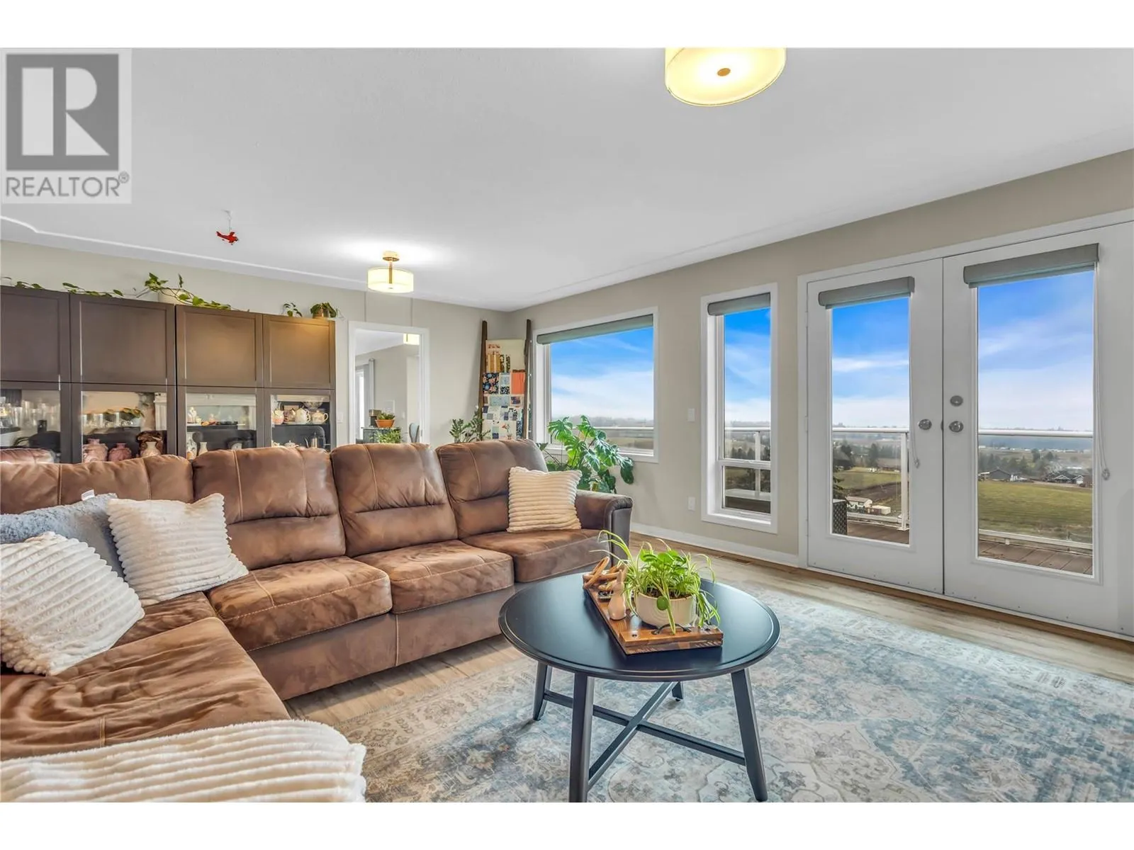 880 Ackerman Court