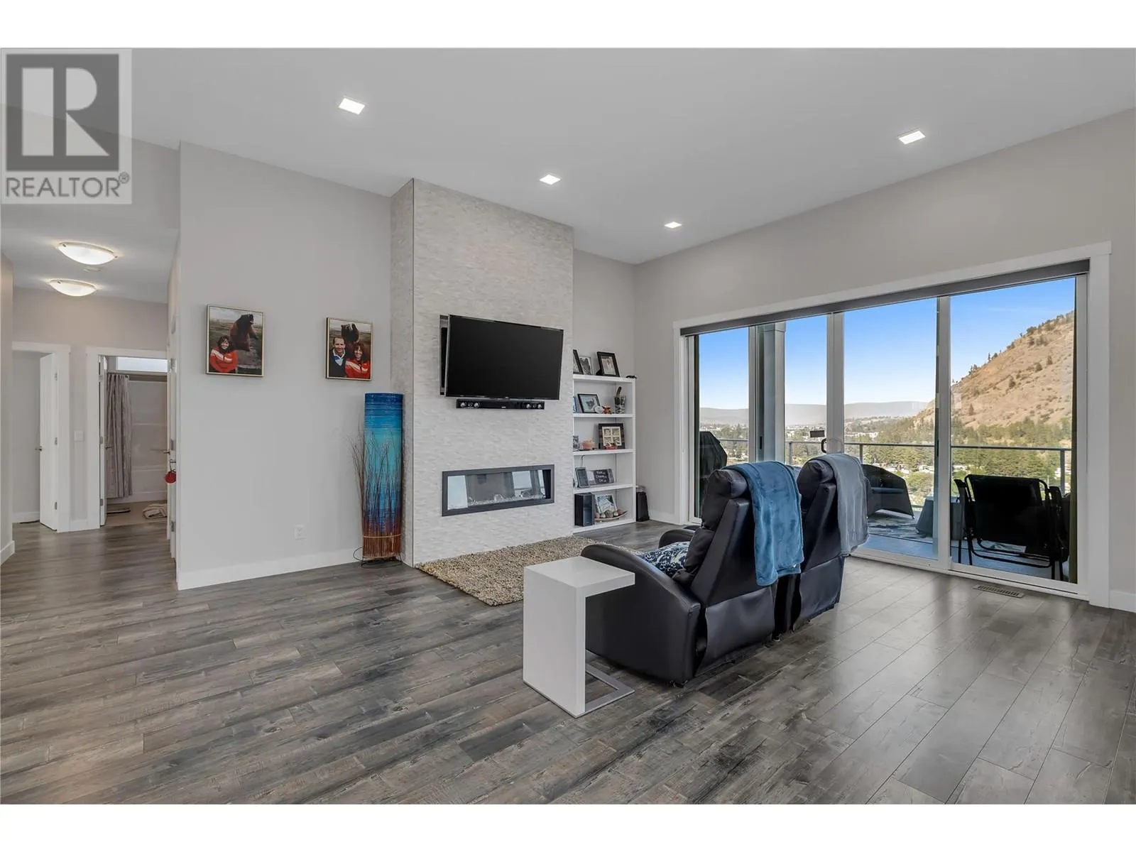 2963 Ensign Lane