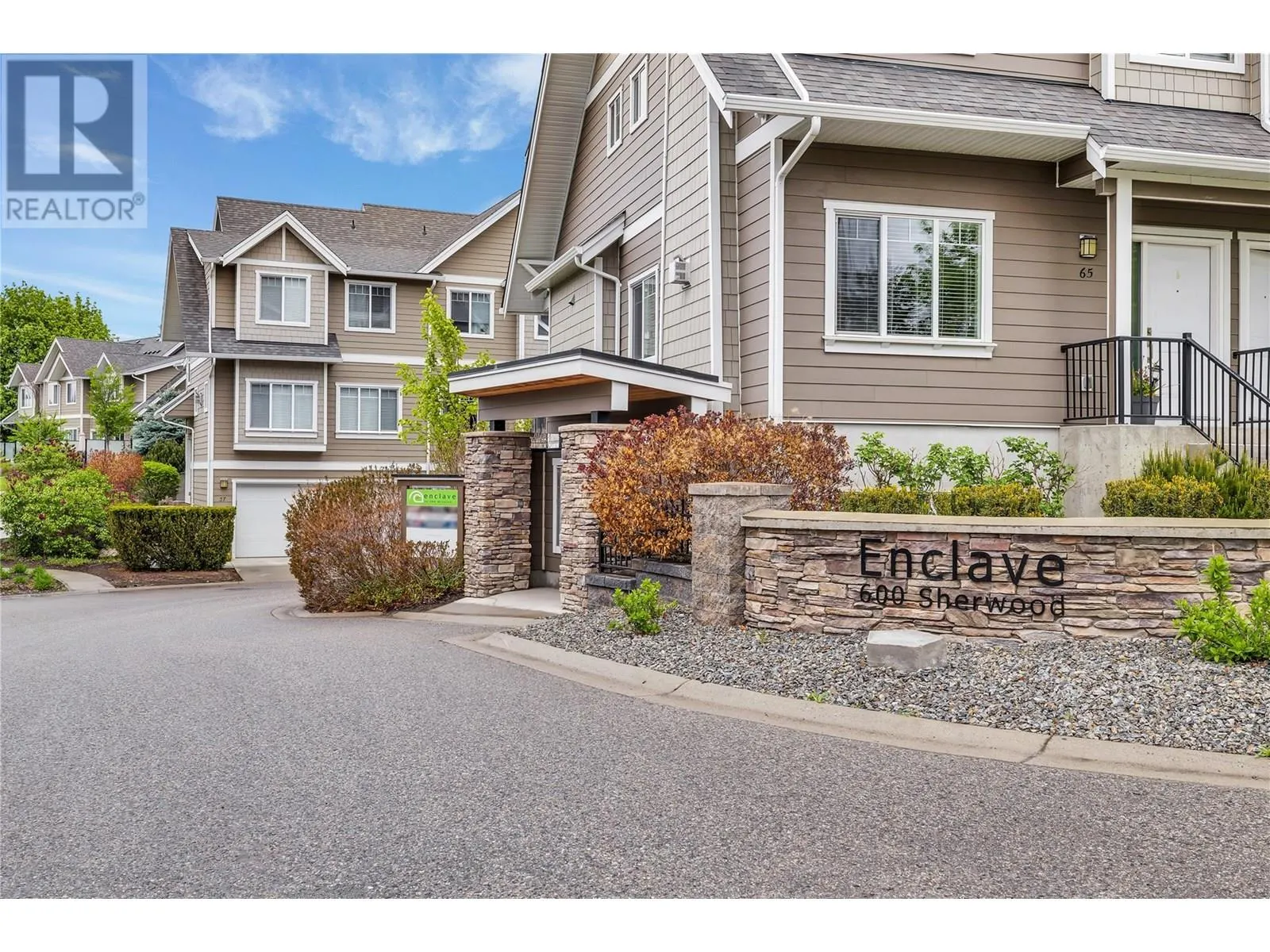 600 Sherwood Road Unit# 55
