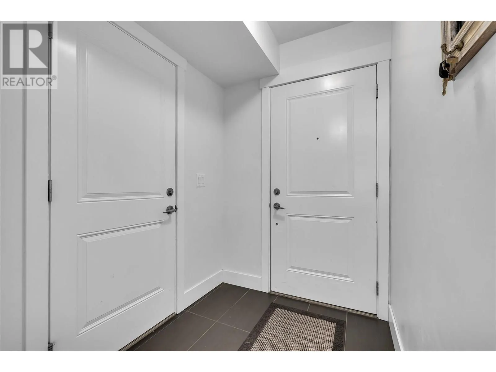 600 Sherwood Road Unit# 55