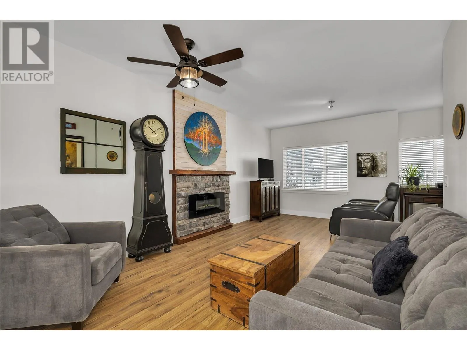600 Sherwood Road Unit# 55
