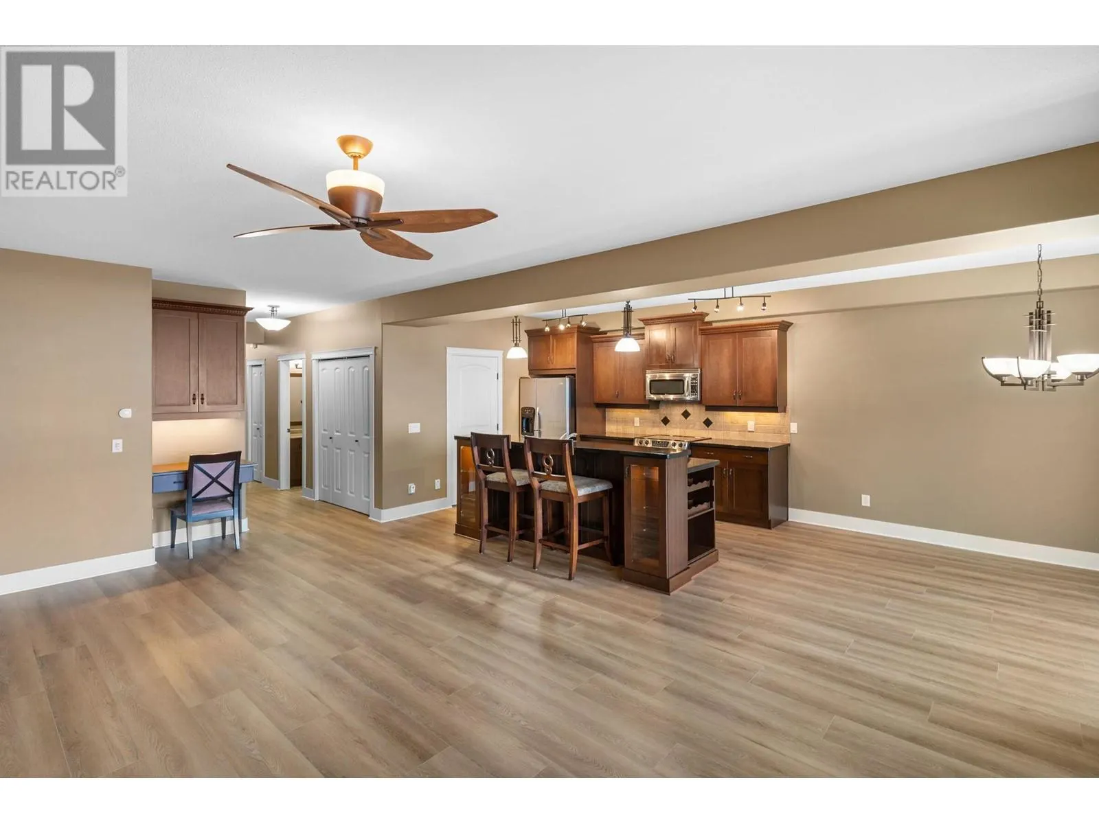 4350 Ponderosa Drive Unit# 108