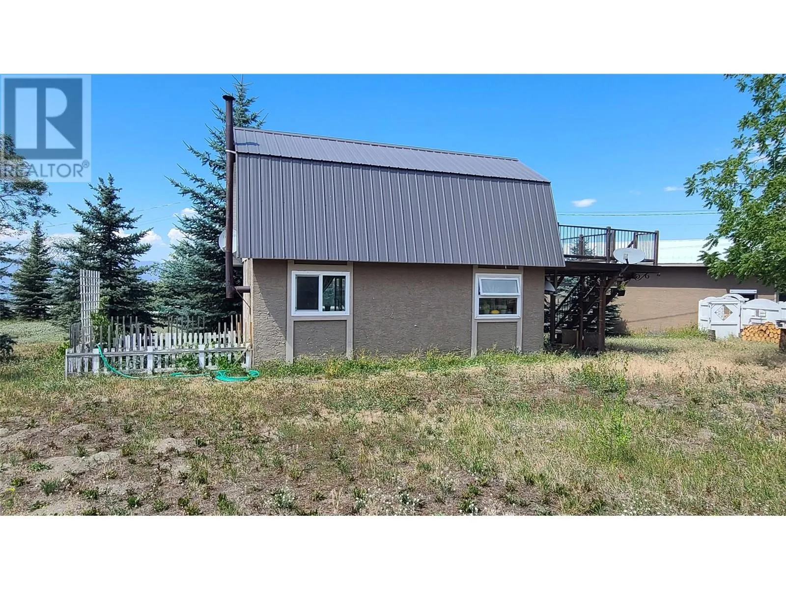 2879 Highway 33 E