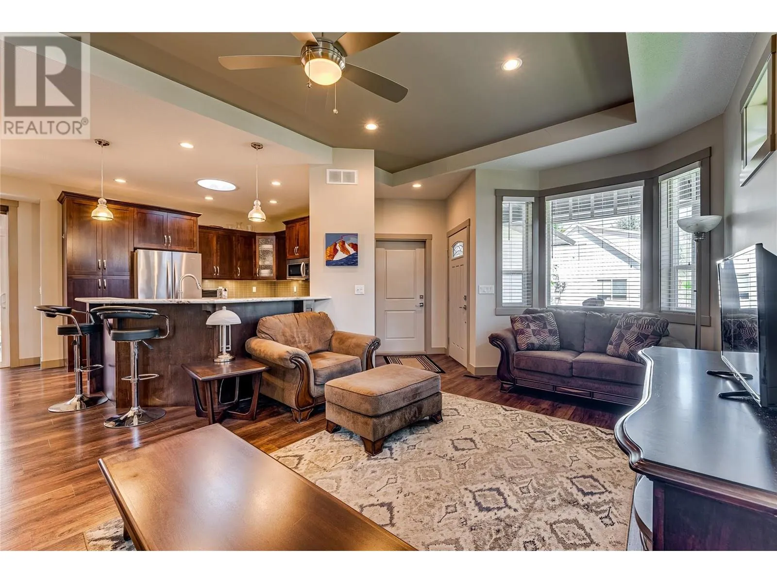 270 Grouse Avenue