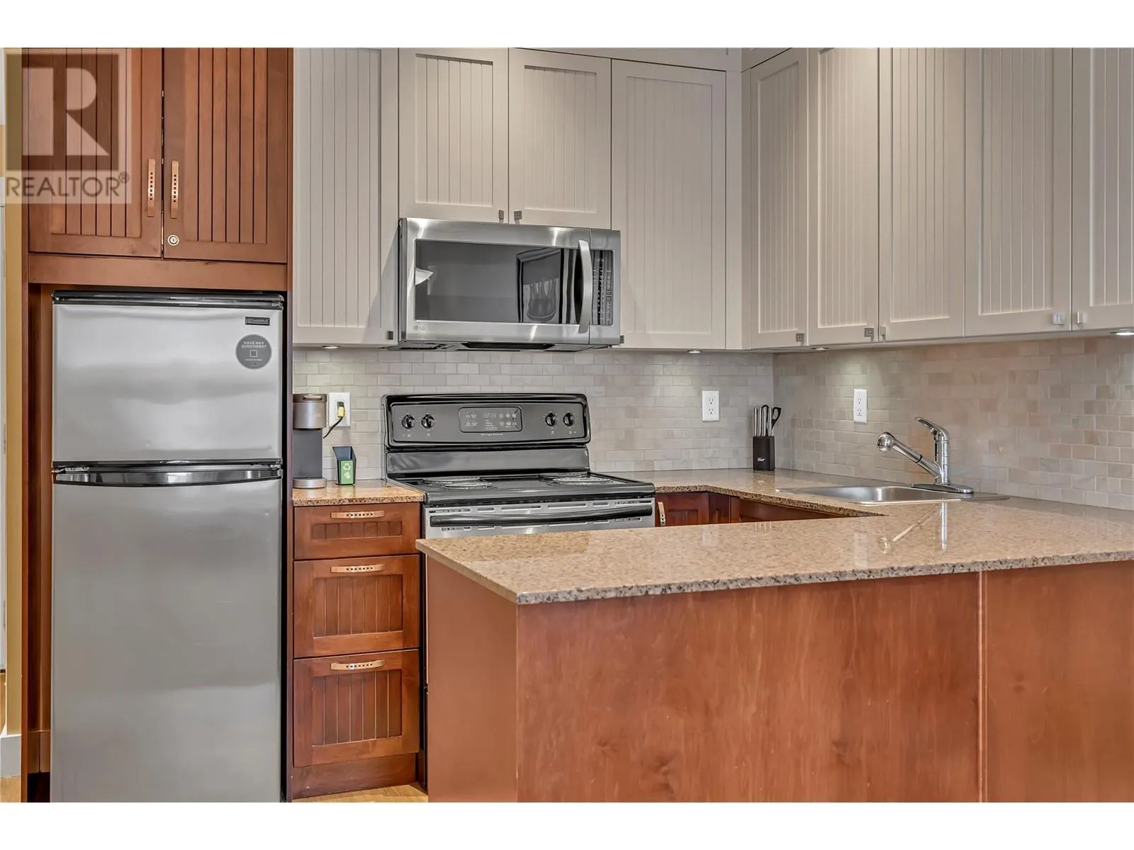 12811 Lakeshore Drive South Unit# 631