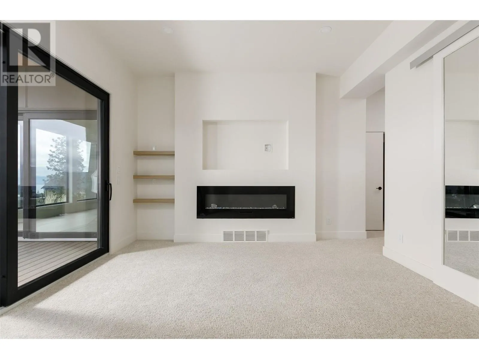 130 Flagstone Rise