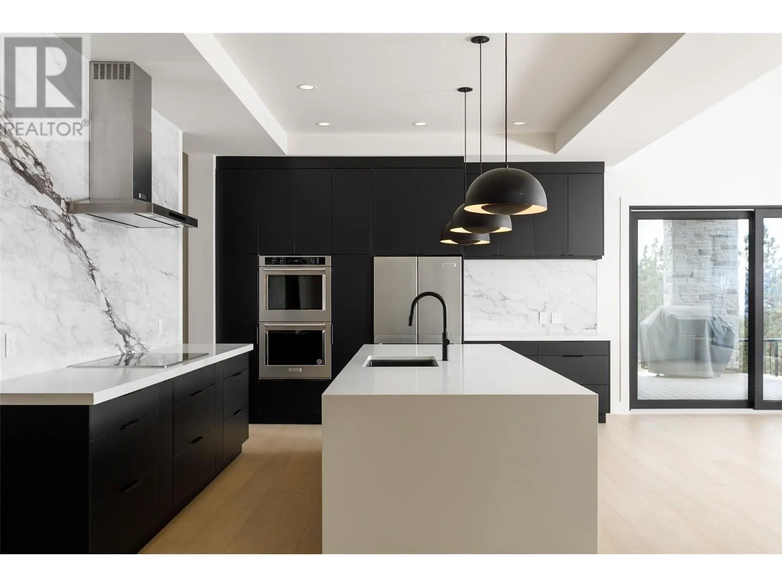130 Flagstone Rise