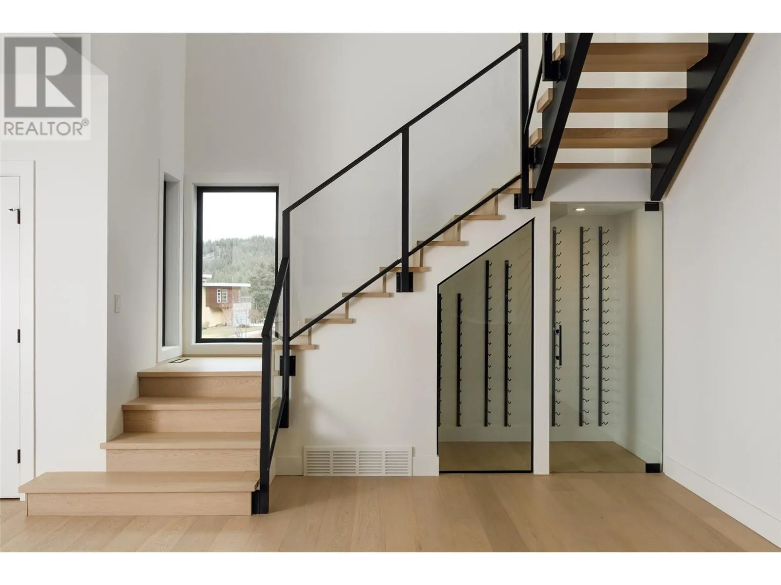 130 Flagstone Rise