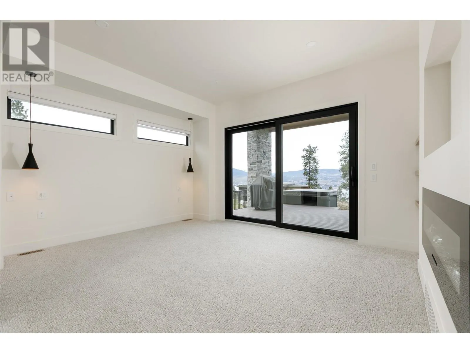 130 Flagstone Rise