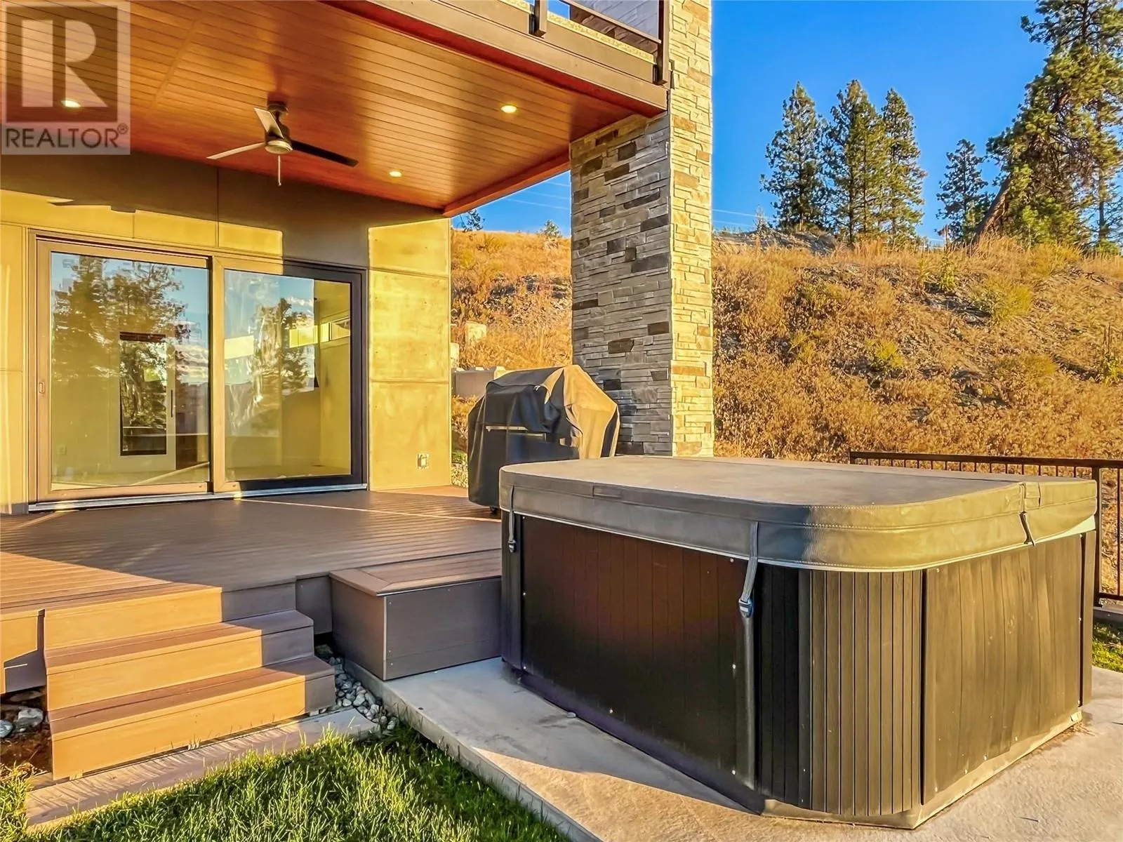 130 Flagstone Rise