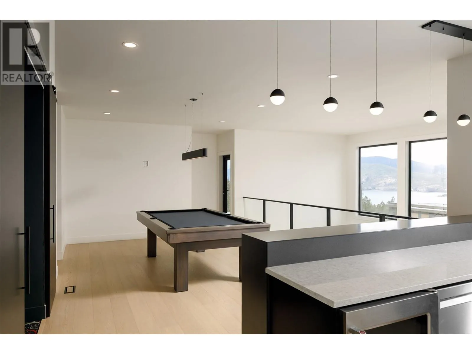 130 Flagstone Rise