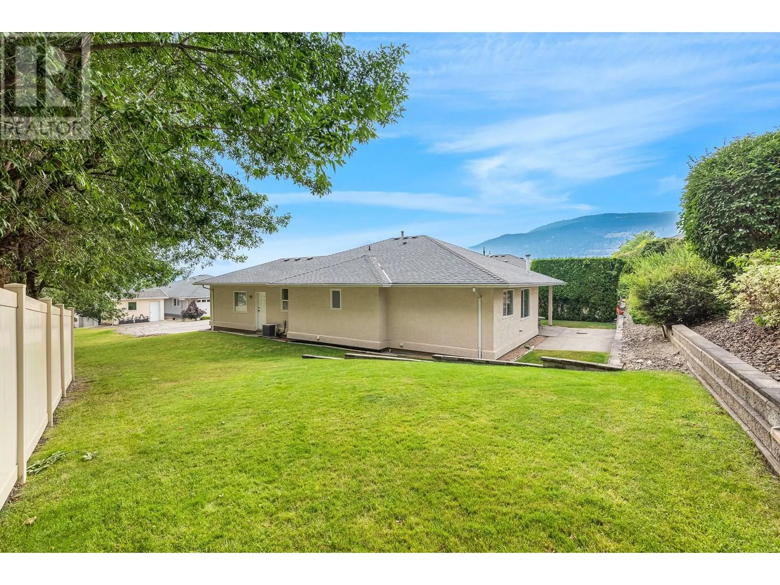 124 Sarsons Road Unit# 22