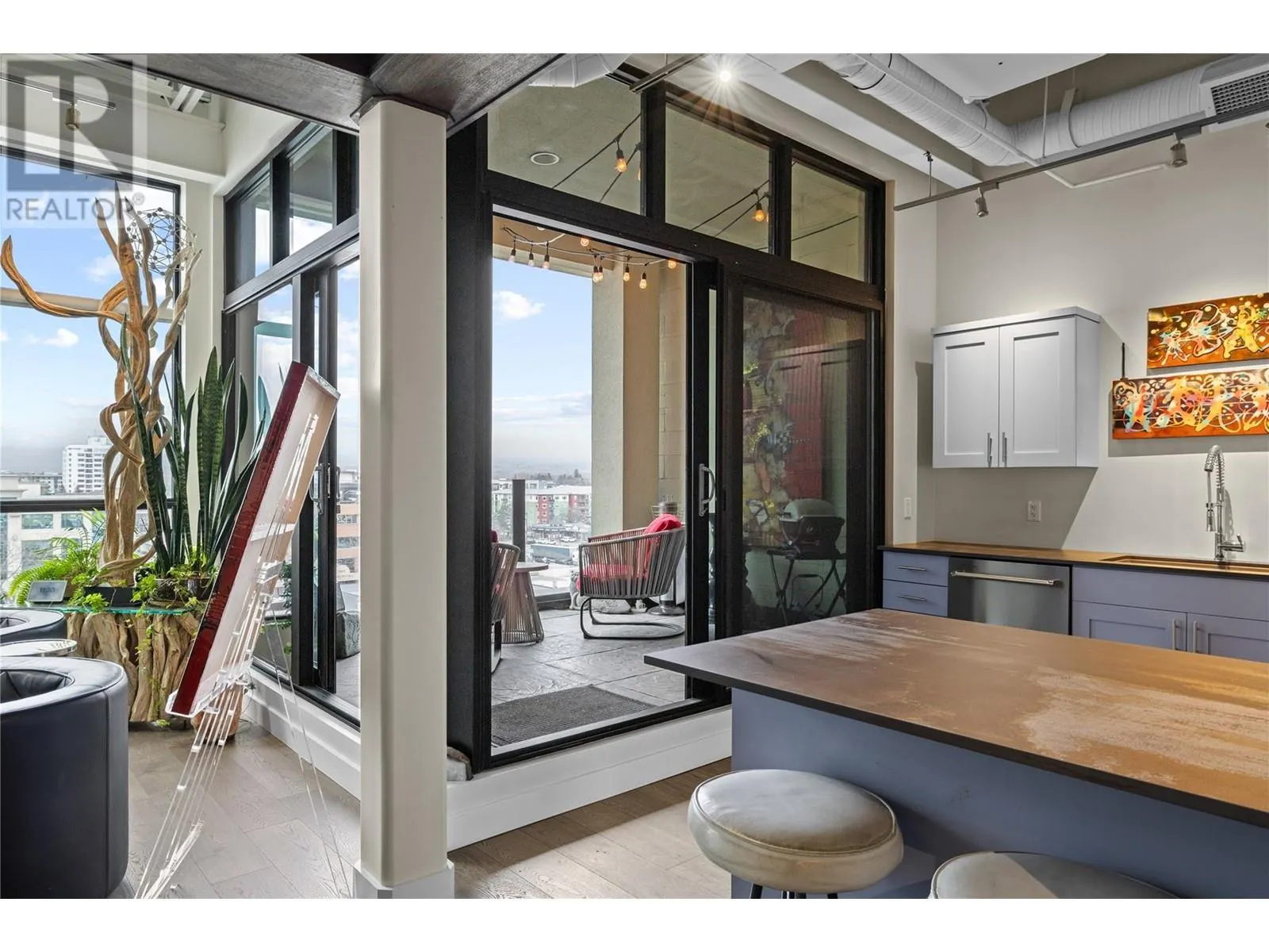 1630 Pandosy Street Unit# 605