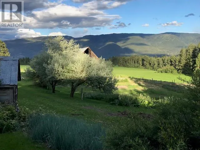 4462 Salmon River Road