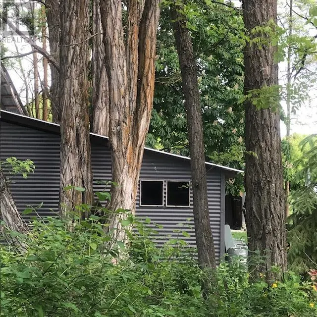 4462 Salmon River Road