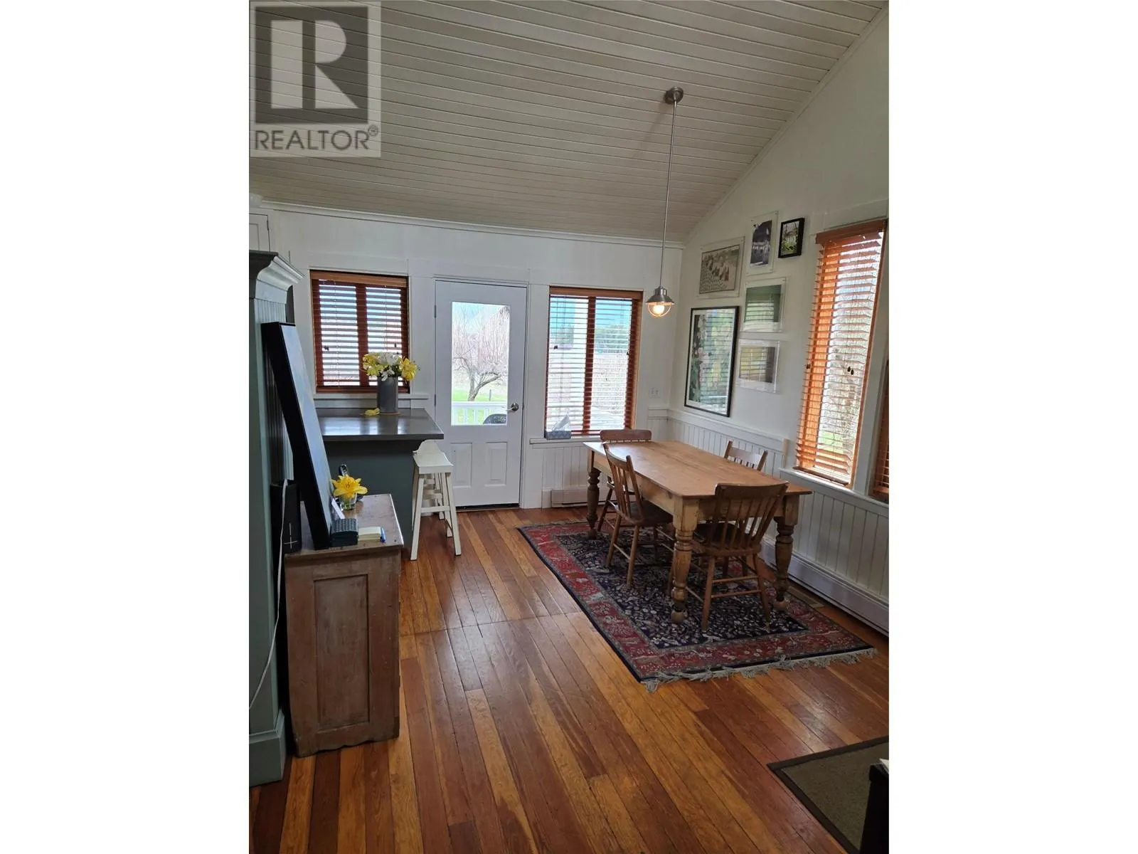 4462 Salmon River Road