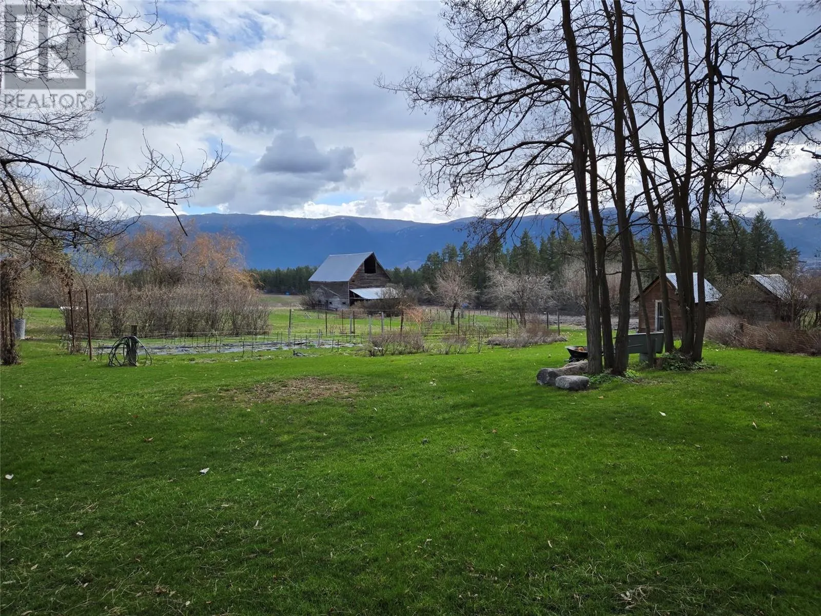 4462 Salmon River Road