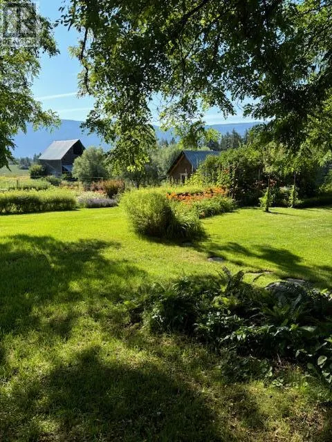 4462 Salmon River Road