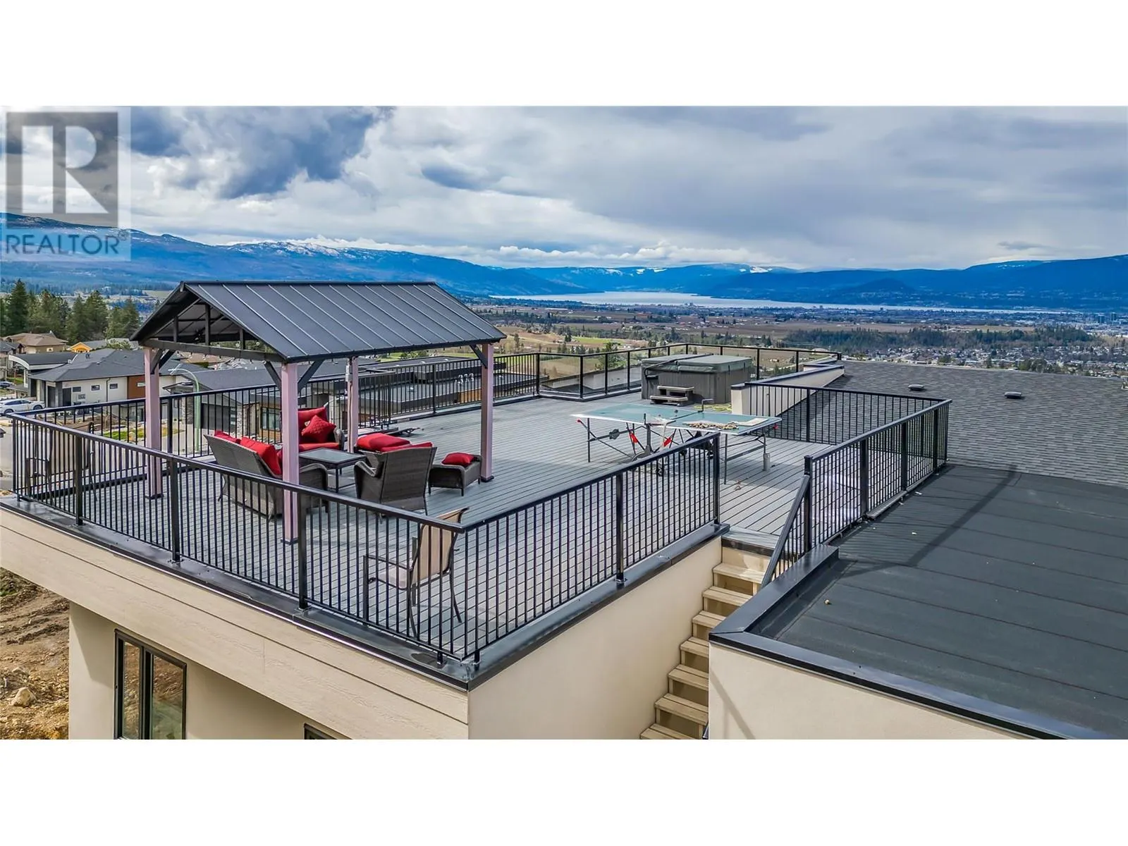 1189 Lone Pine Drive