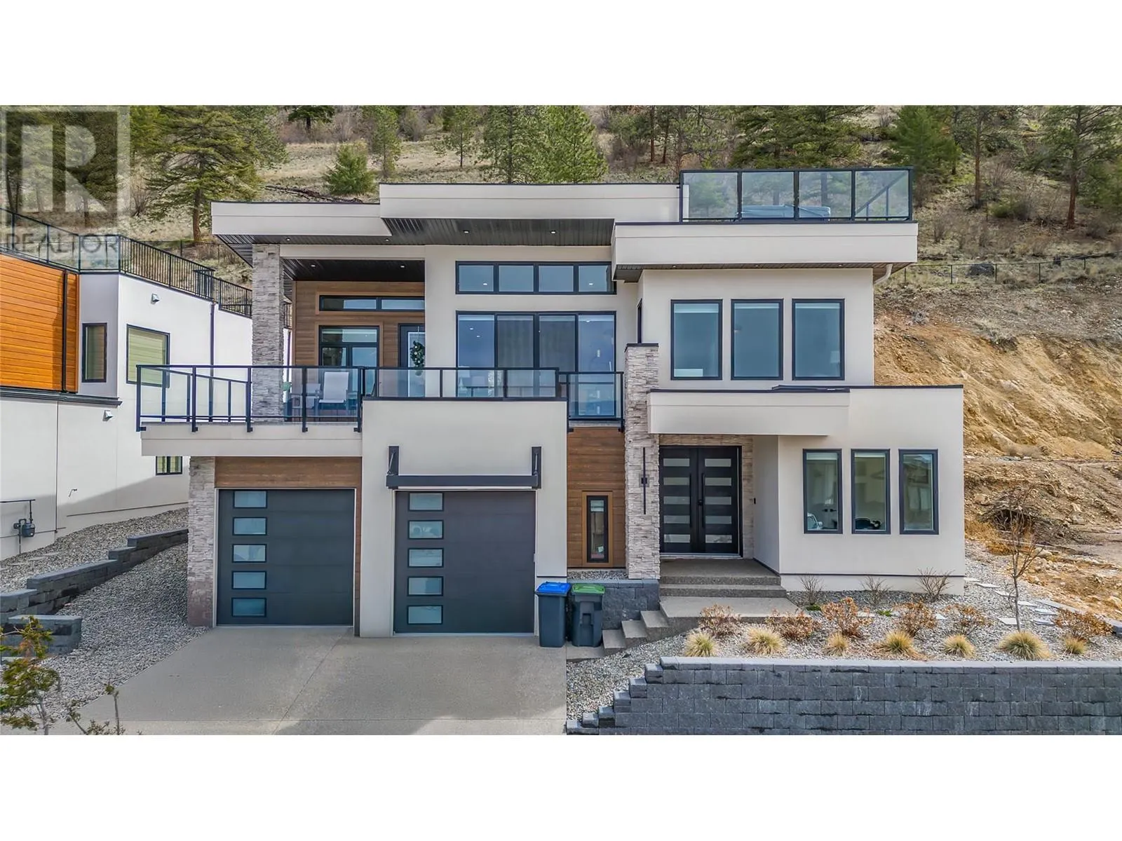1189 Lone Pine Drive