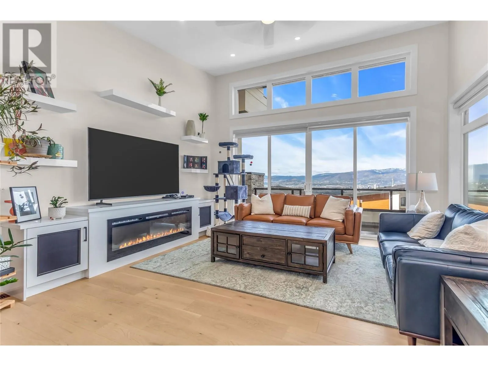1189 Lone Pine Drive