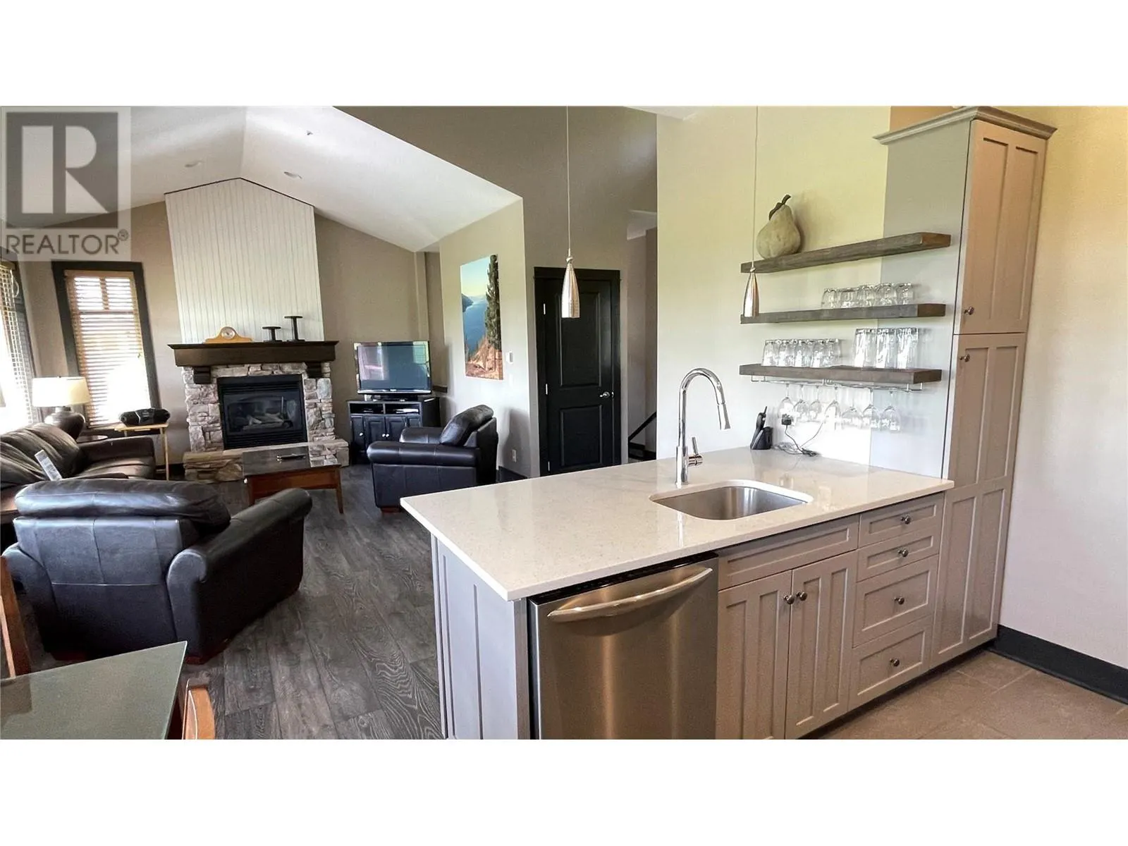272 Chicopee Road Unit# 8C