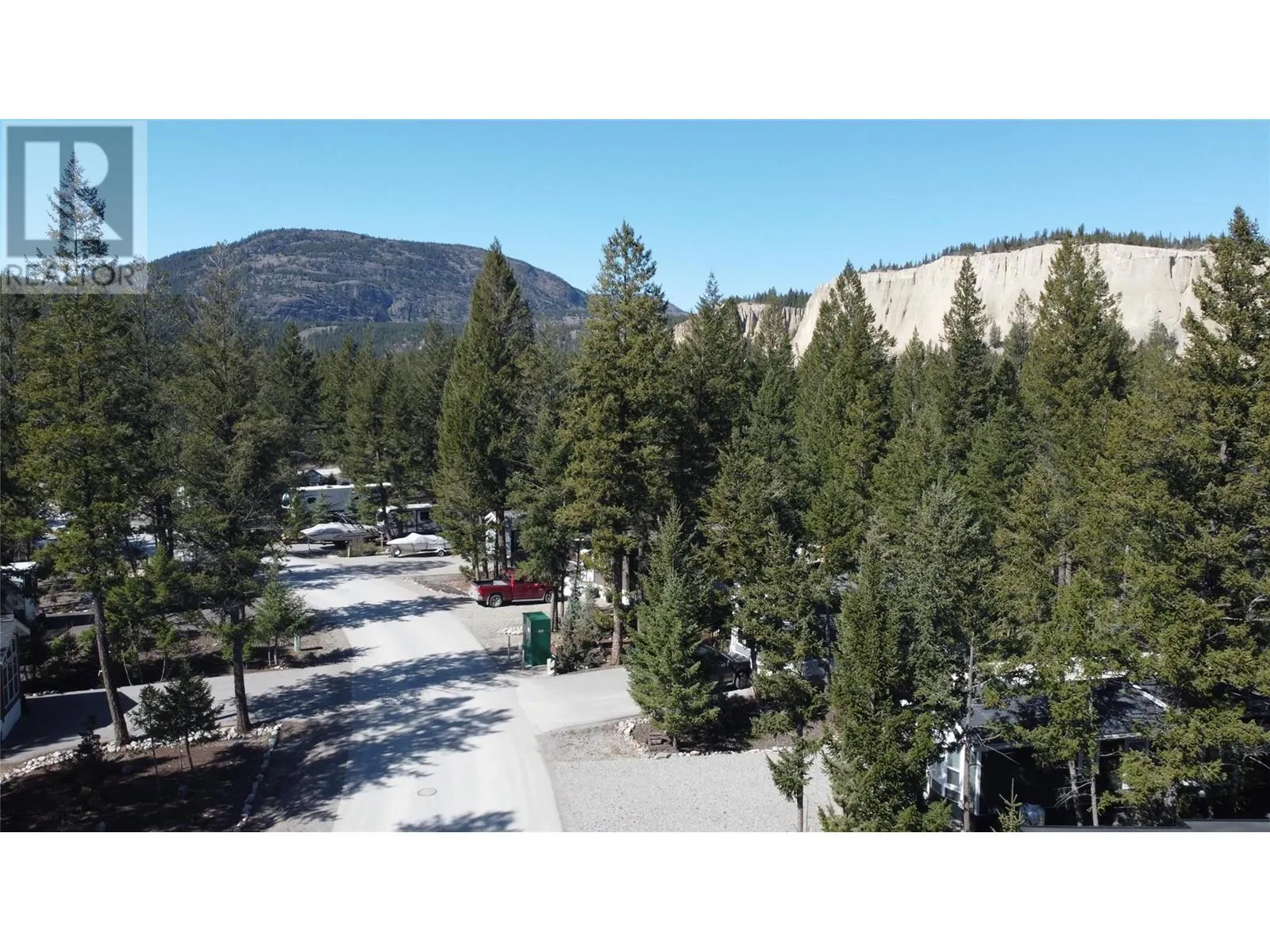 5478 93/95 Highway Unit# 19