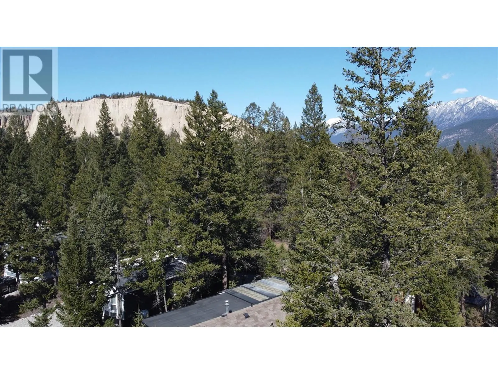 5478 93/95 Highway Unit# 19