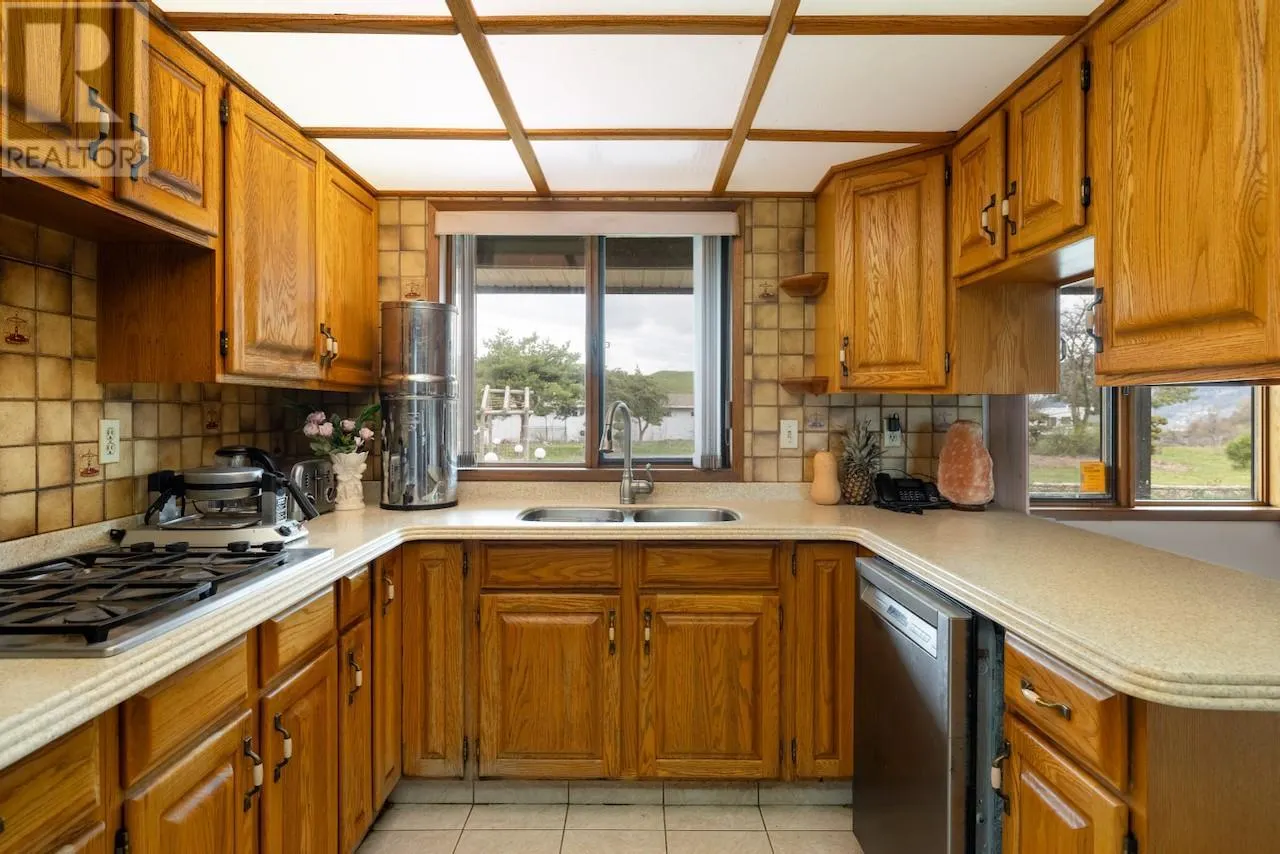 6841 Raven Road