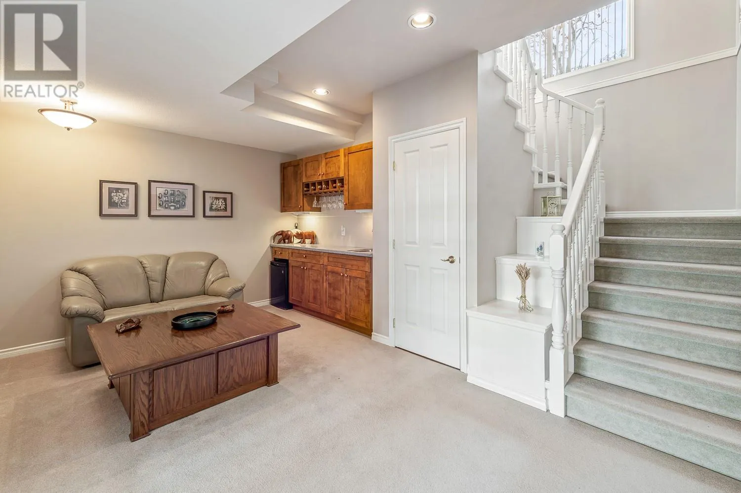3800 Gallaghers Pinnacle Way Unit# 8