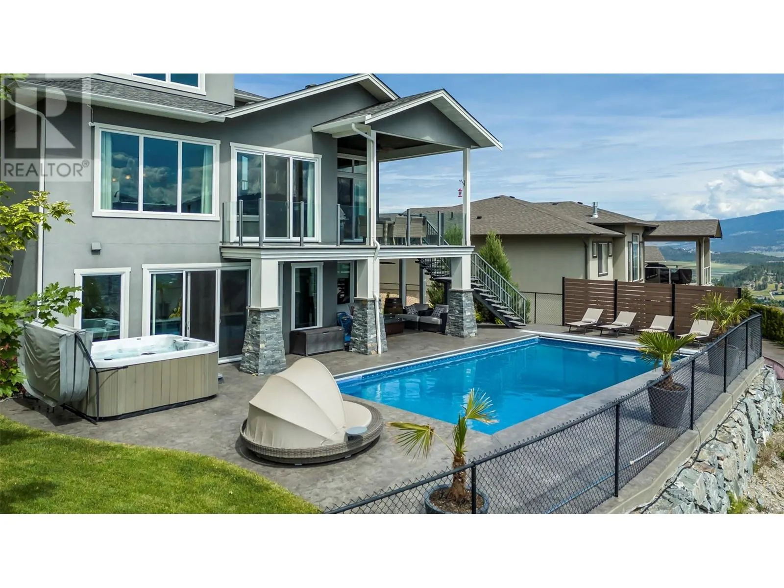 593 Harrogate Lane