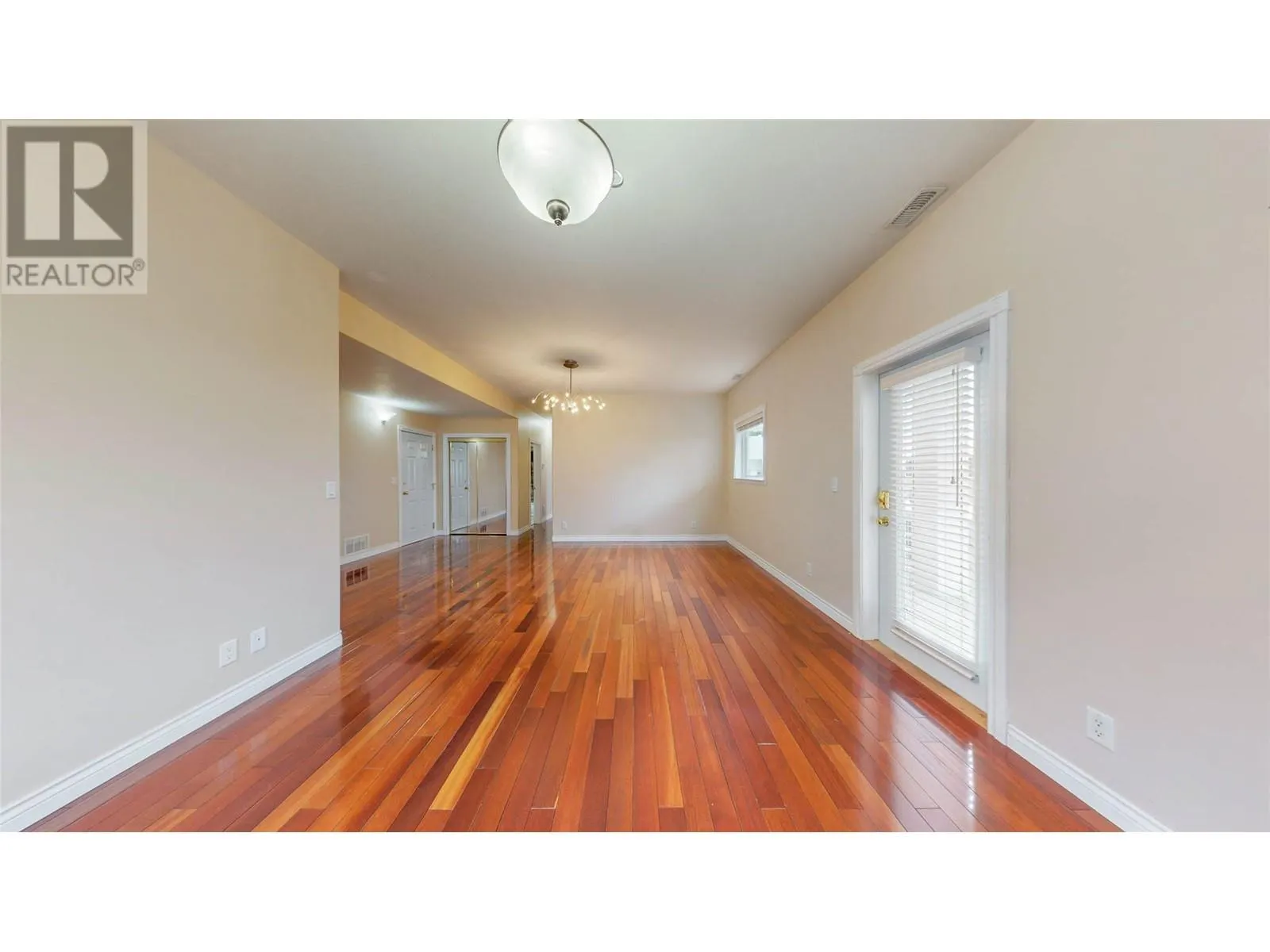 6812 Cabernet Place