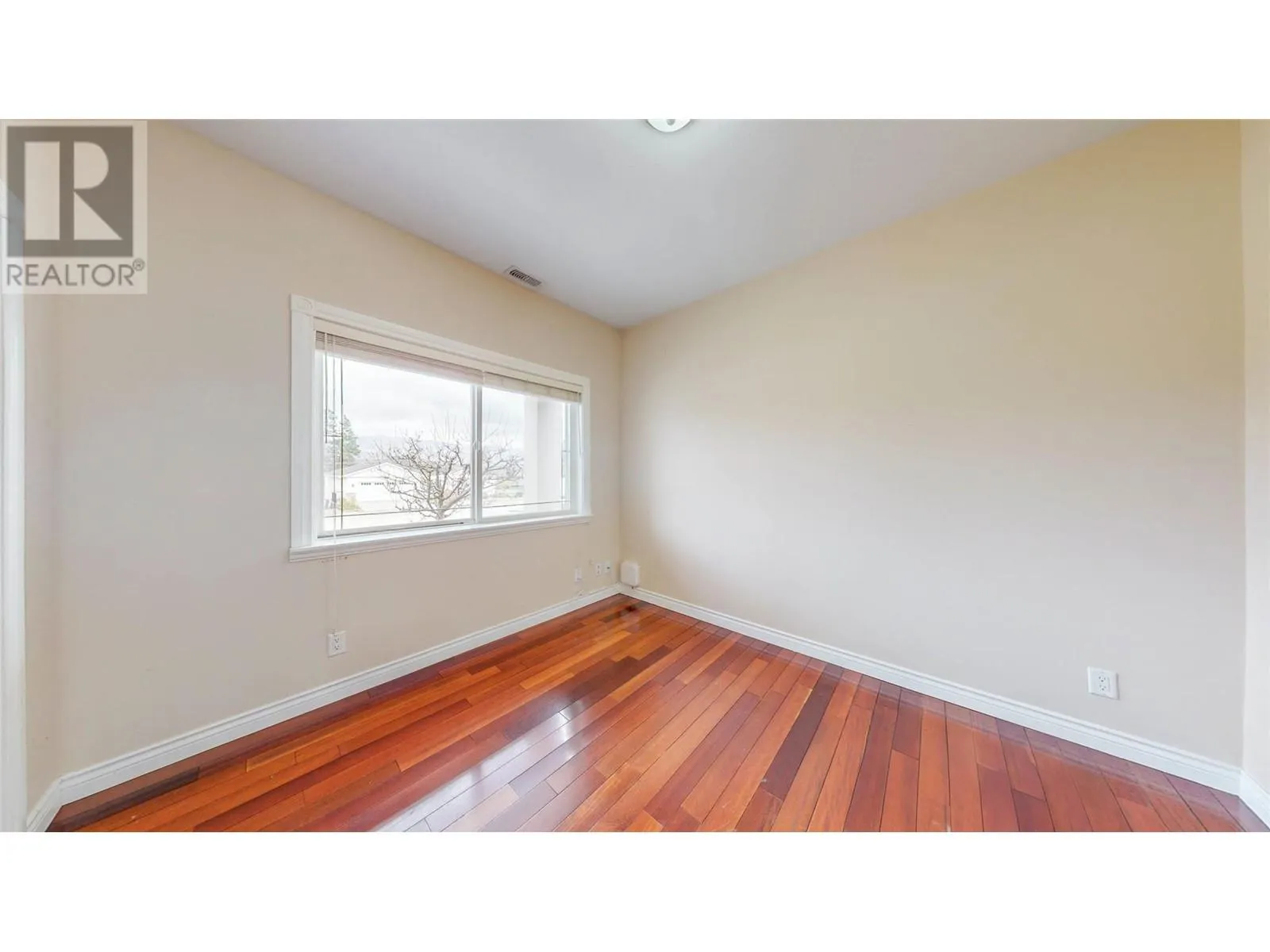 6812 Cabernet Place