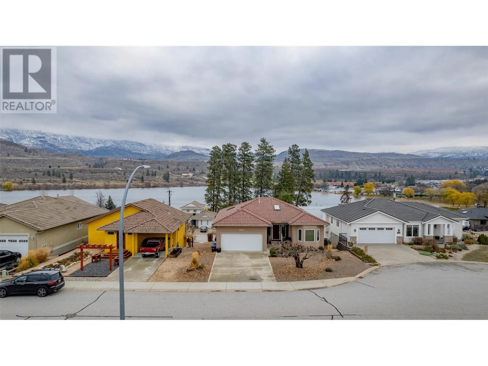 6812 Cabernet Place