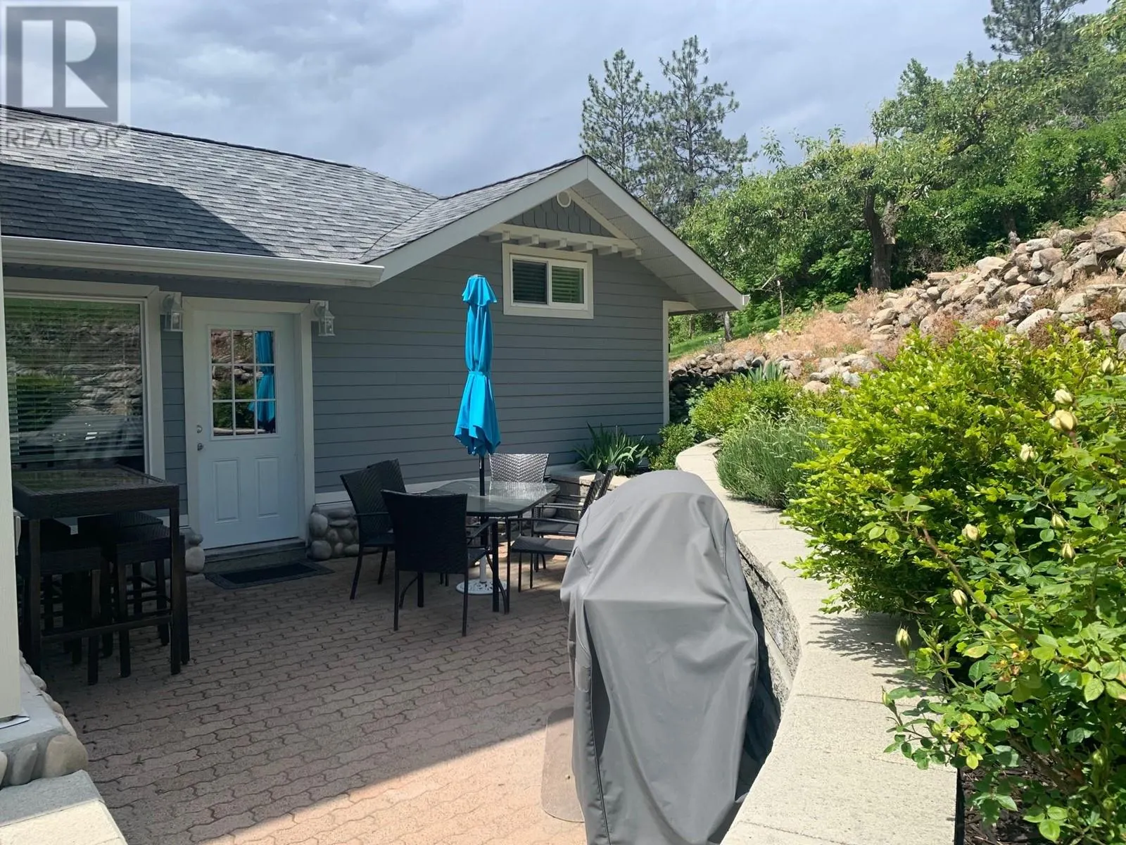 2070 NARAMATA Road