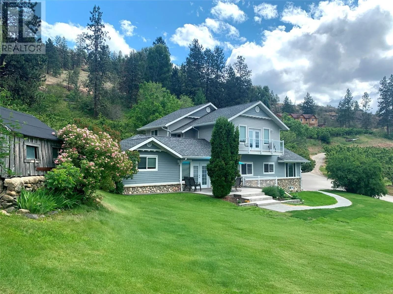 2070 NARAMATA Road
