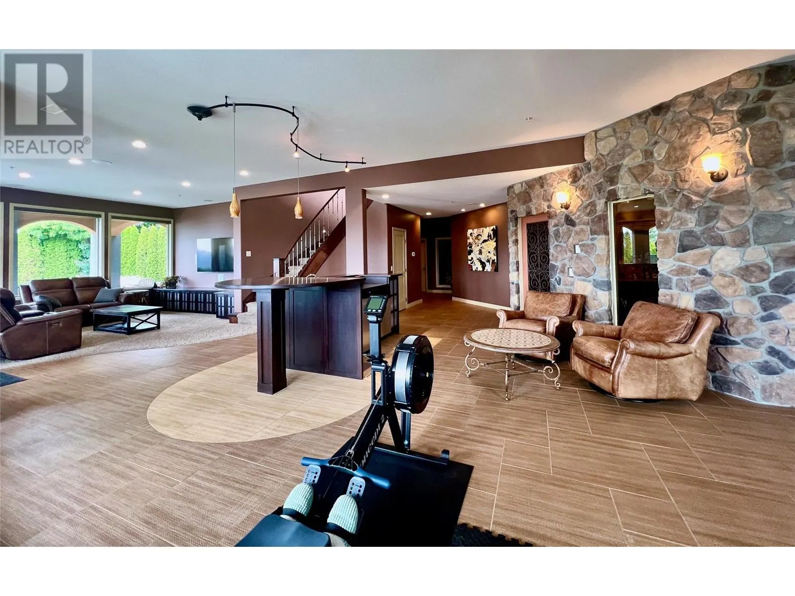 200 Harvest Court