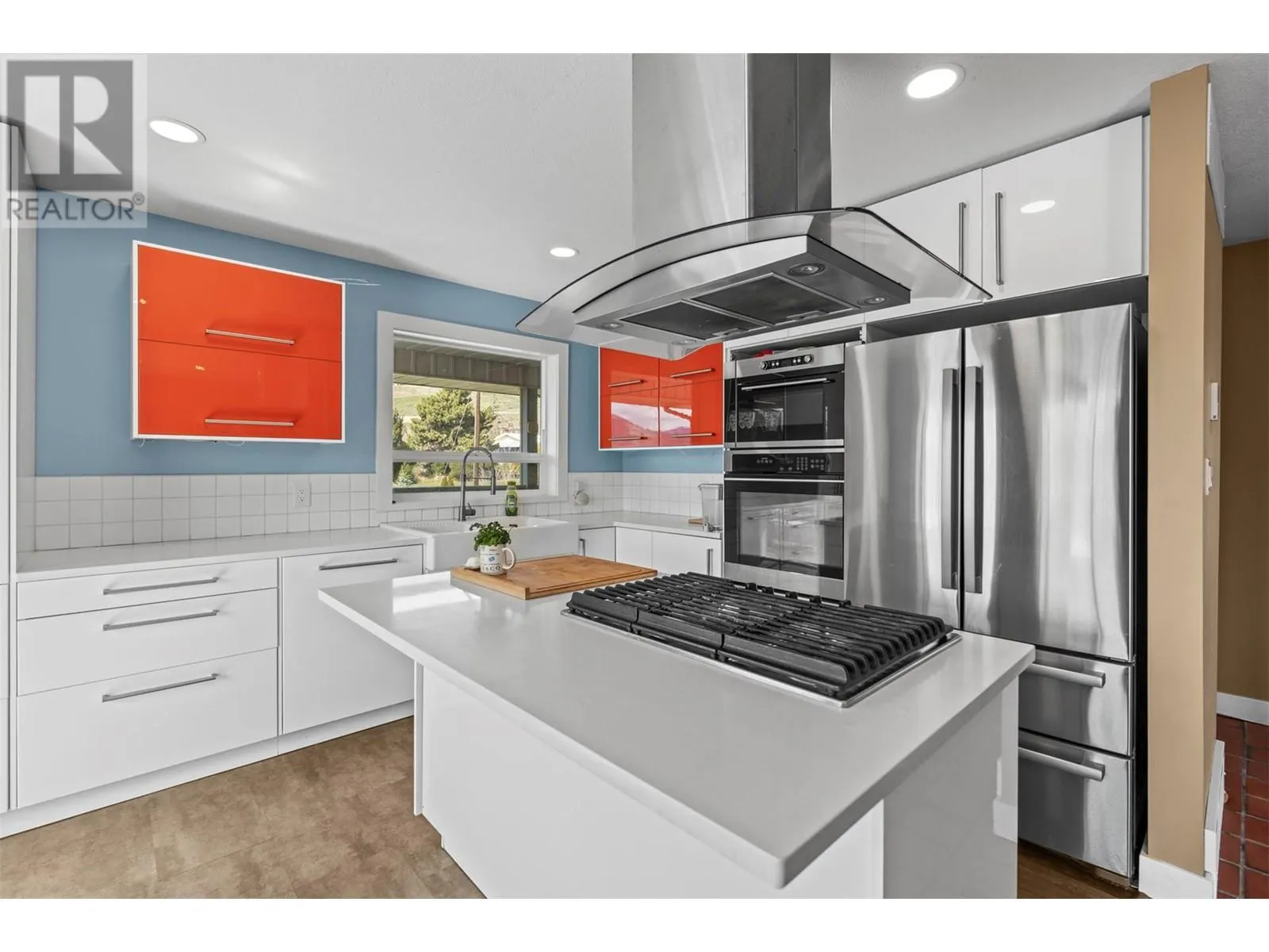 6396 Bella Vista Road