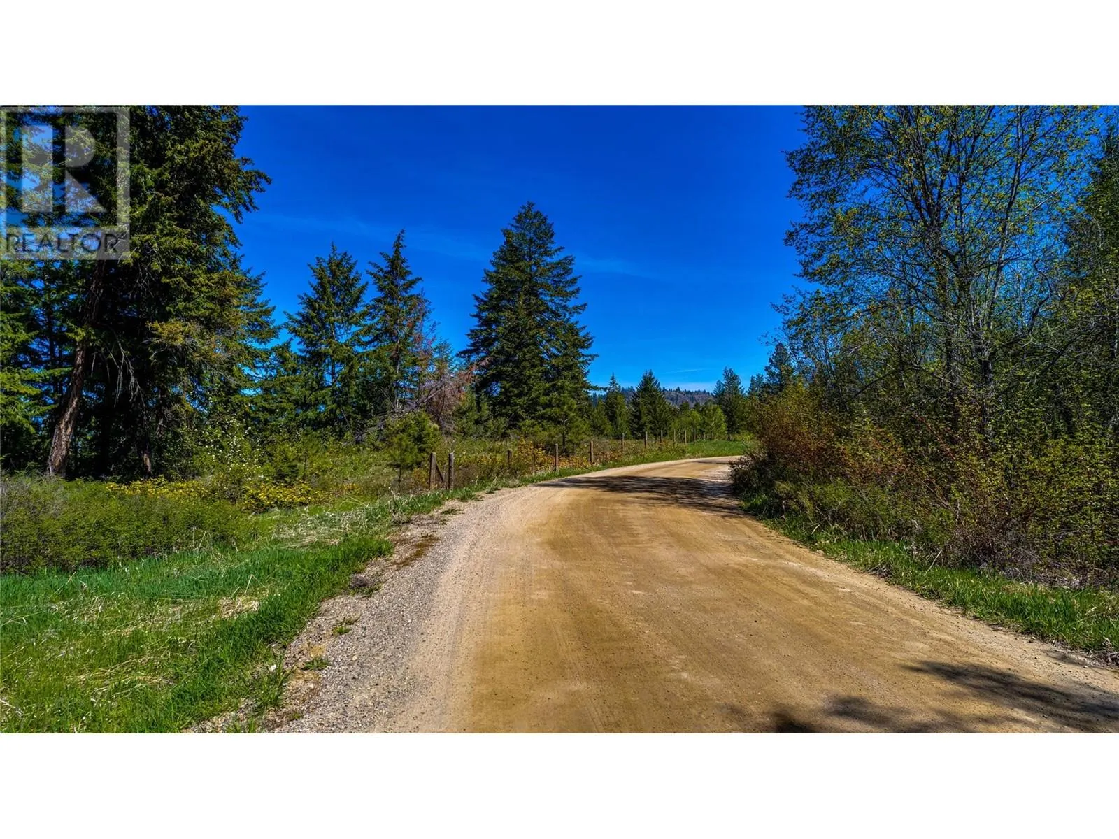 5893 Cosens Bay Road