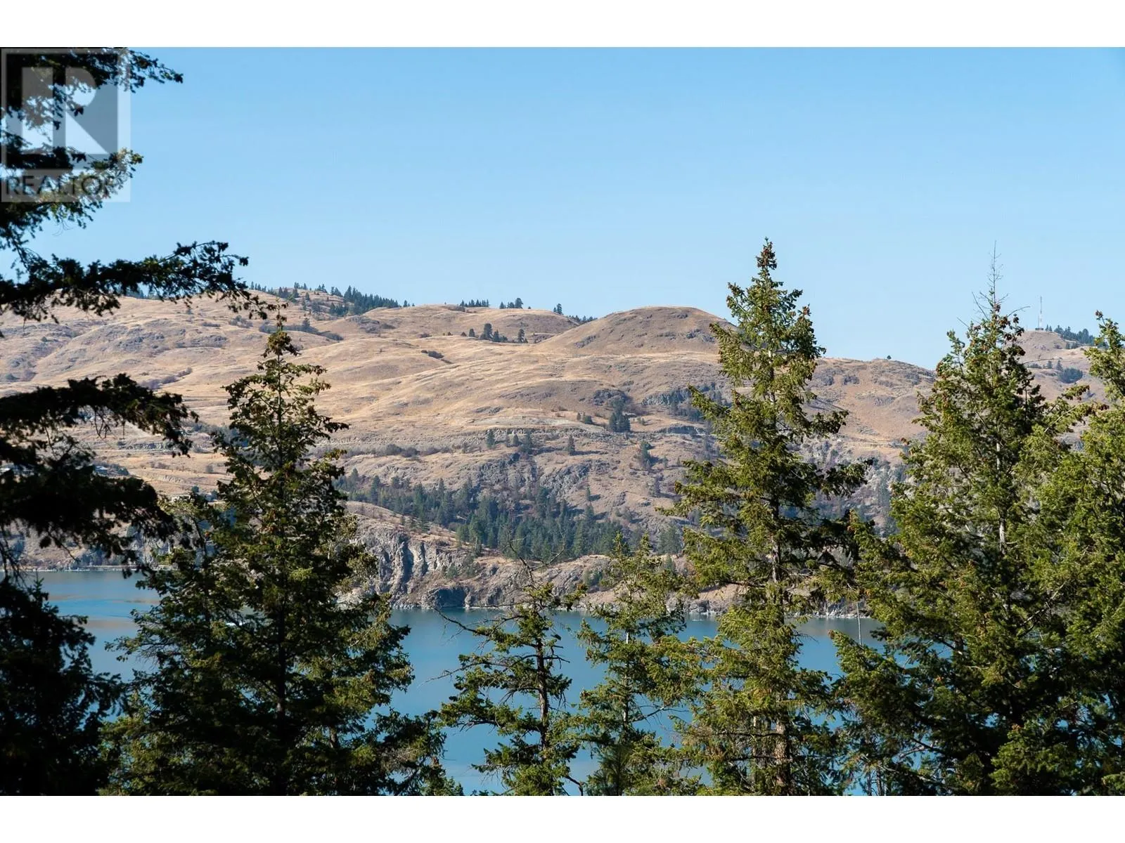 5893 Cosens Bay Road