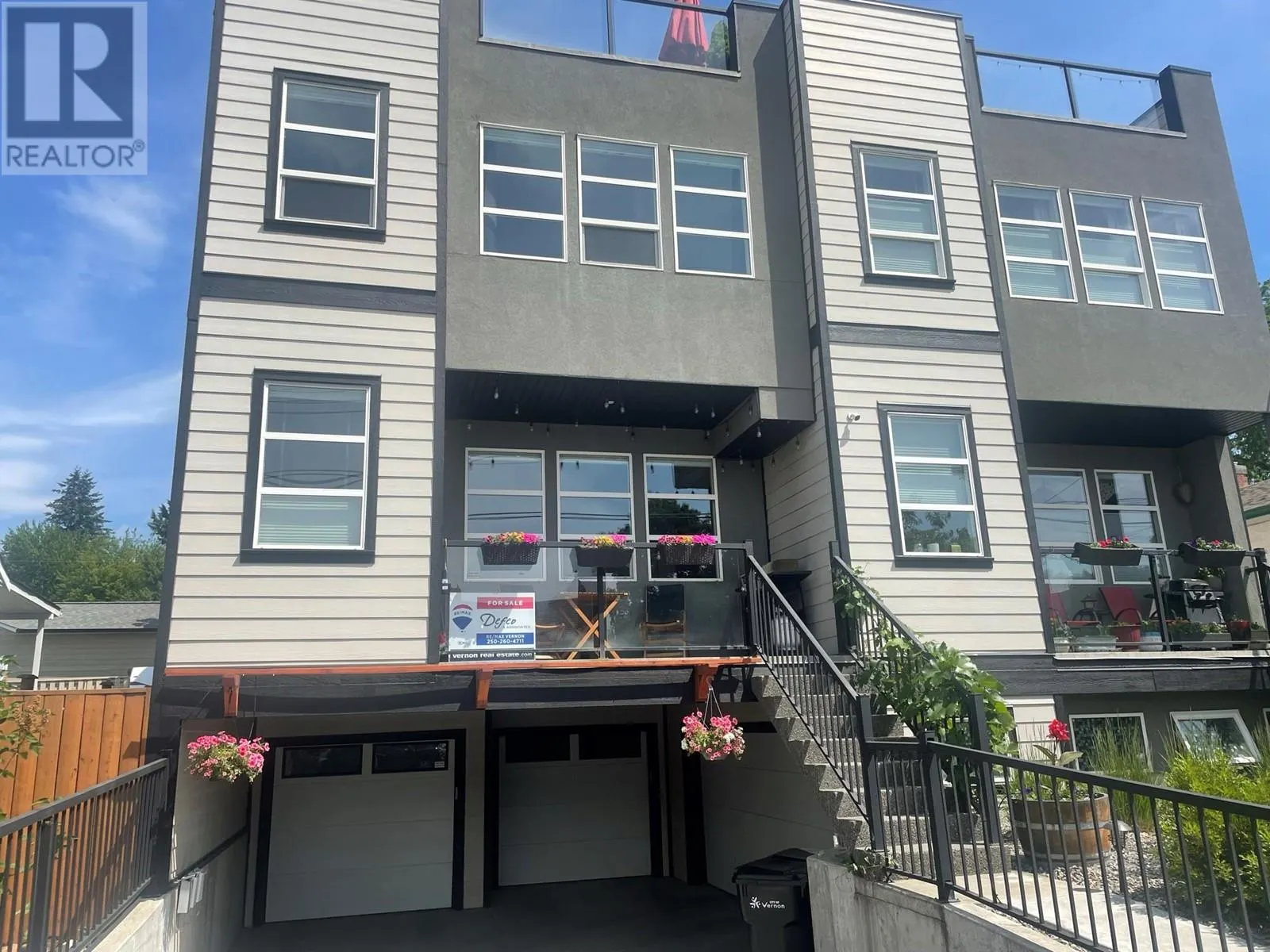 3203 25 Street Unit# B