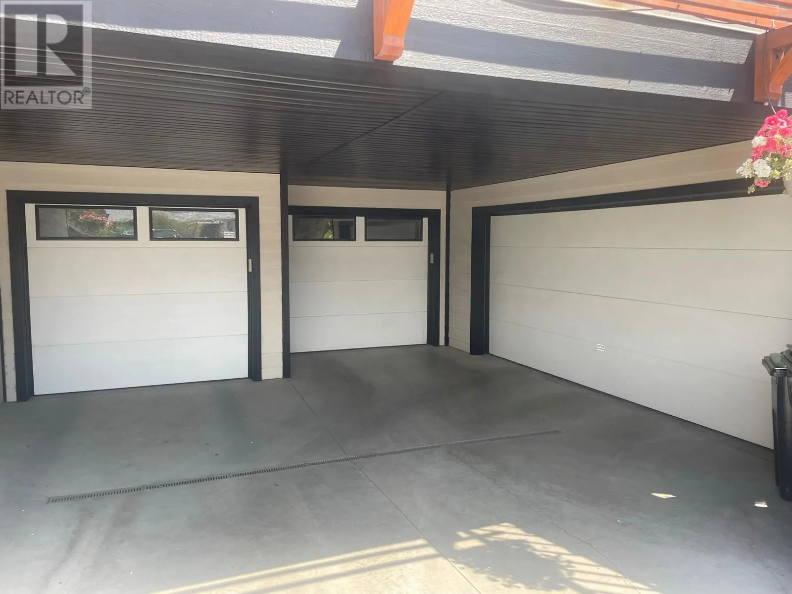 3203 25 Street Unit# B