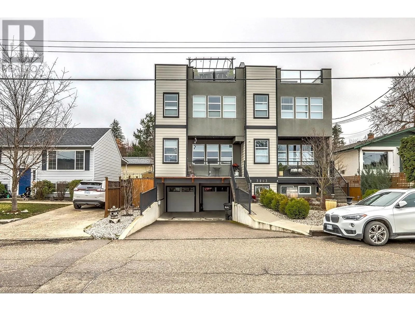 3203 25 Street Unit# B