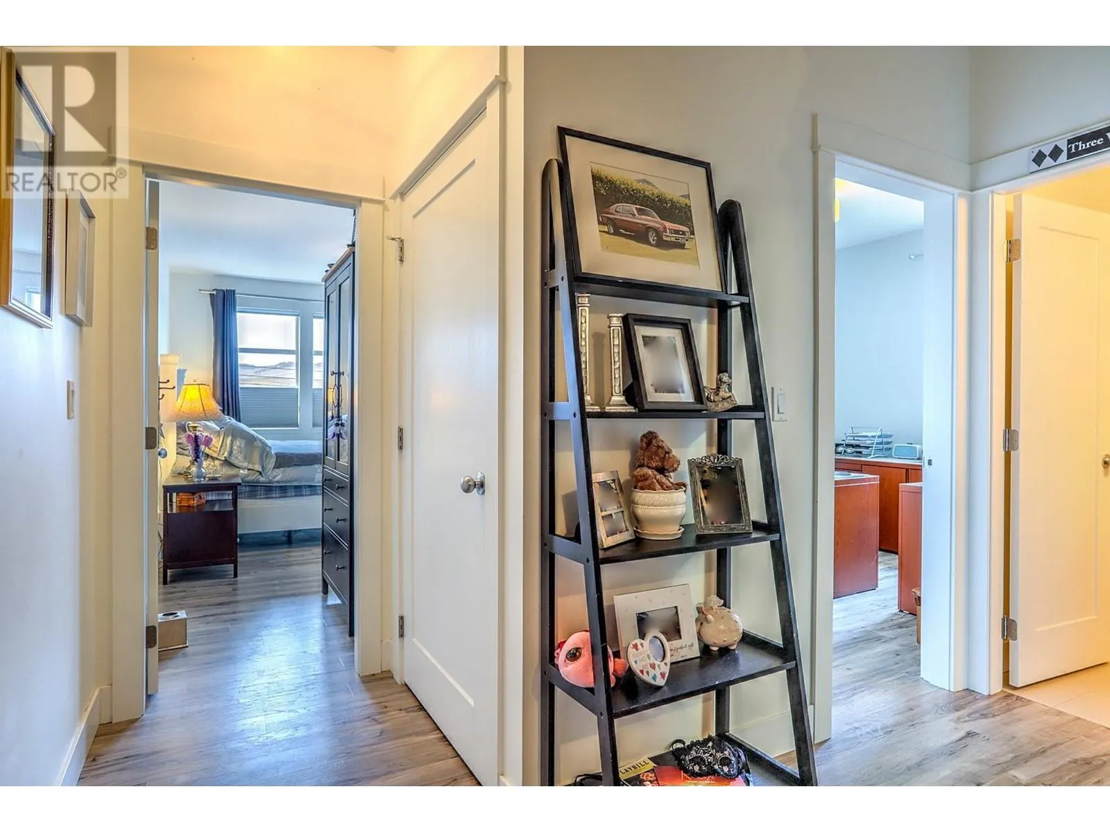 3203 25 Street Unit# B