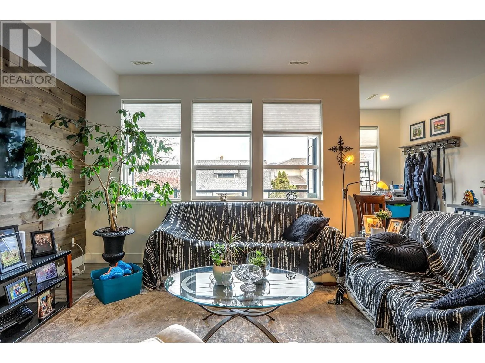 3203 25 Street Unit# B