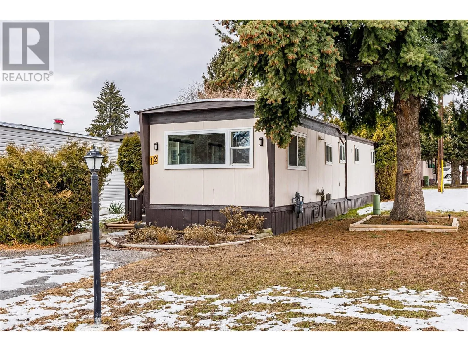 1881 Boucherie Road Unit# 12